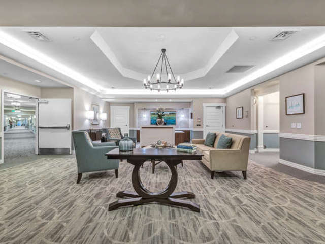 SUITES AT SOMEREN GLEN CARE CENTER, THE